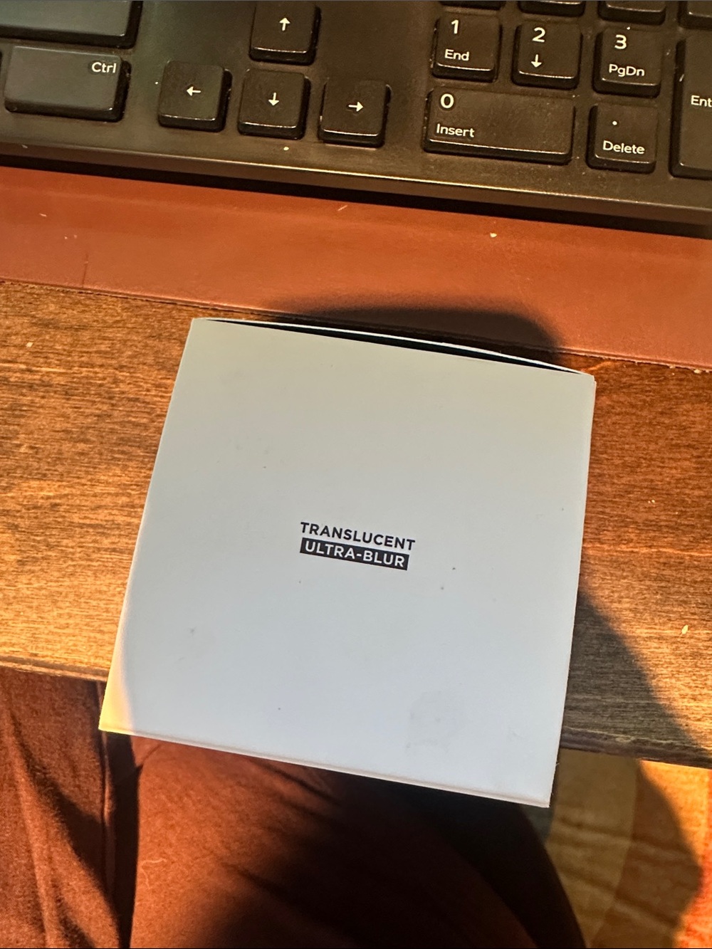 NIB Laura Mercier Translucent Loose Setting Powder - Ultra-Blur - Picture 4 of 4